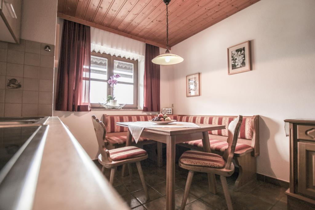 Villa Weinbachbauer - Urlaub Am Bauernhof Saint Wolfgang Esterno foto
