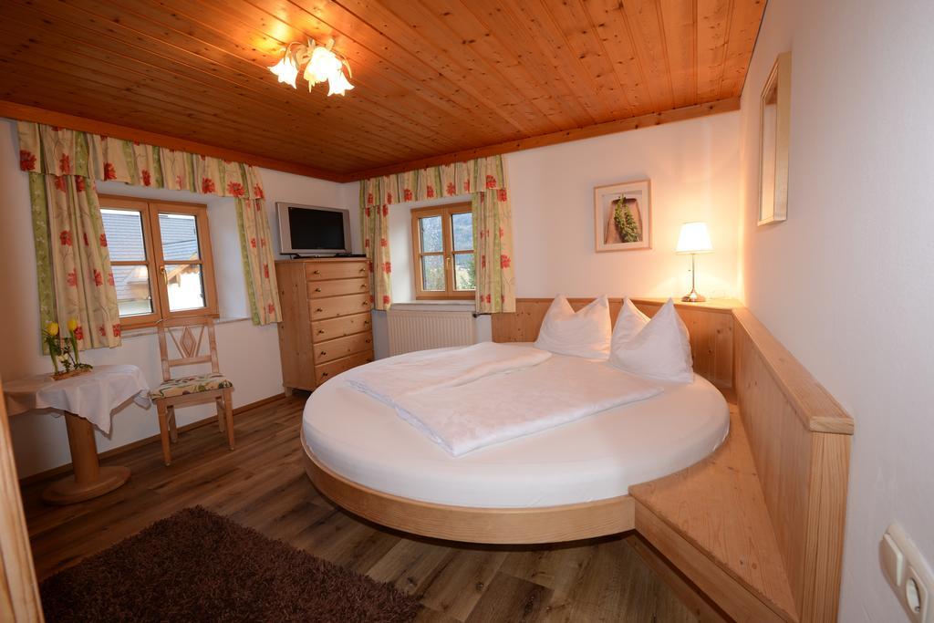 Villa Weinbachbauer - Urlaub Am Bauernhof Saint Wolfgang Esterno foto