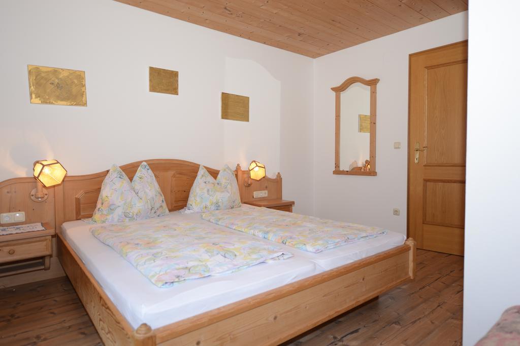 Villa Weinbachbauer - Urlaub Am Bauernhof Saint Wolfgang Esterno foto
